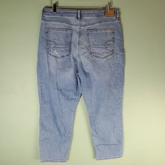 American Eagle Womens Distressed Mom Jeans Size 16 Short - Picture 2 of 8